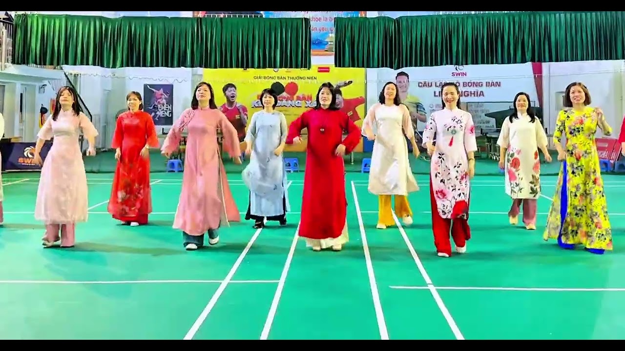 Xuân họp mặt