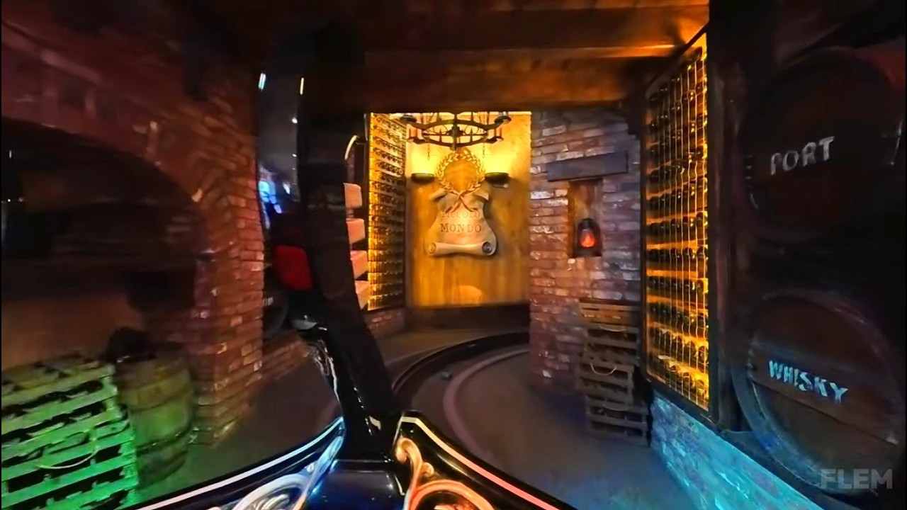 🍕 The Beauty of an OLD-SCHOOL SIMPLE Dark Ride | Piccolo Mondo POV