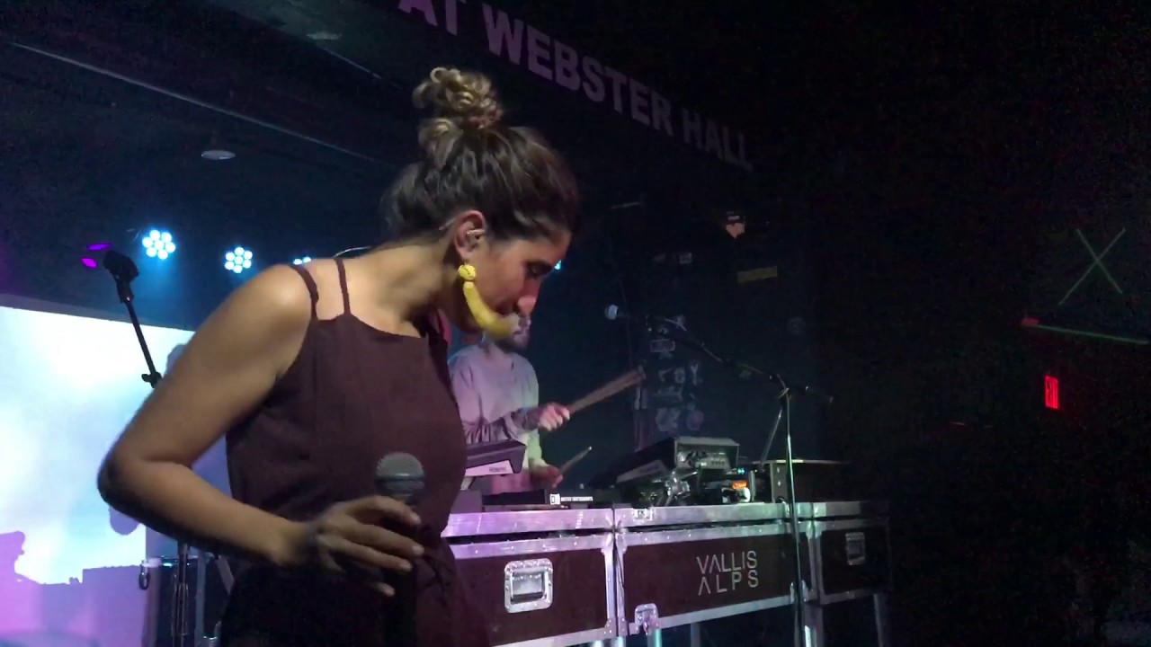Vallis Alps- Run (live at Webster Hall, NYC)