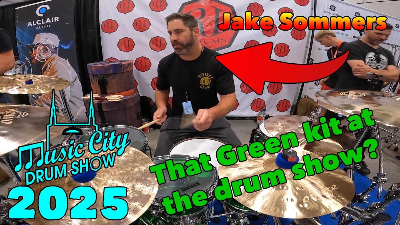 That Green kit at the Drum Show???  Everyone plays my drums part 1