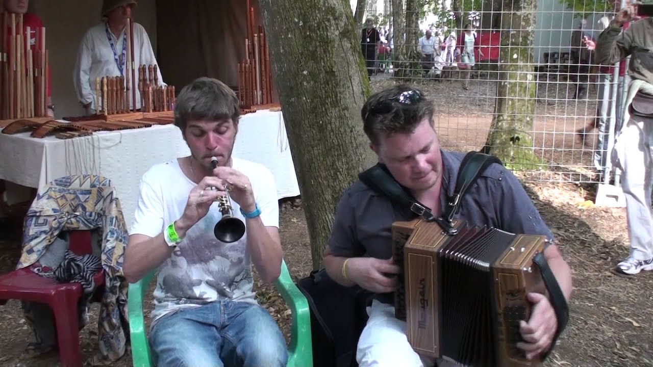 Bombarde Music at the Berry Festival of Traditional Musics