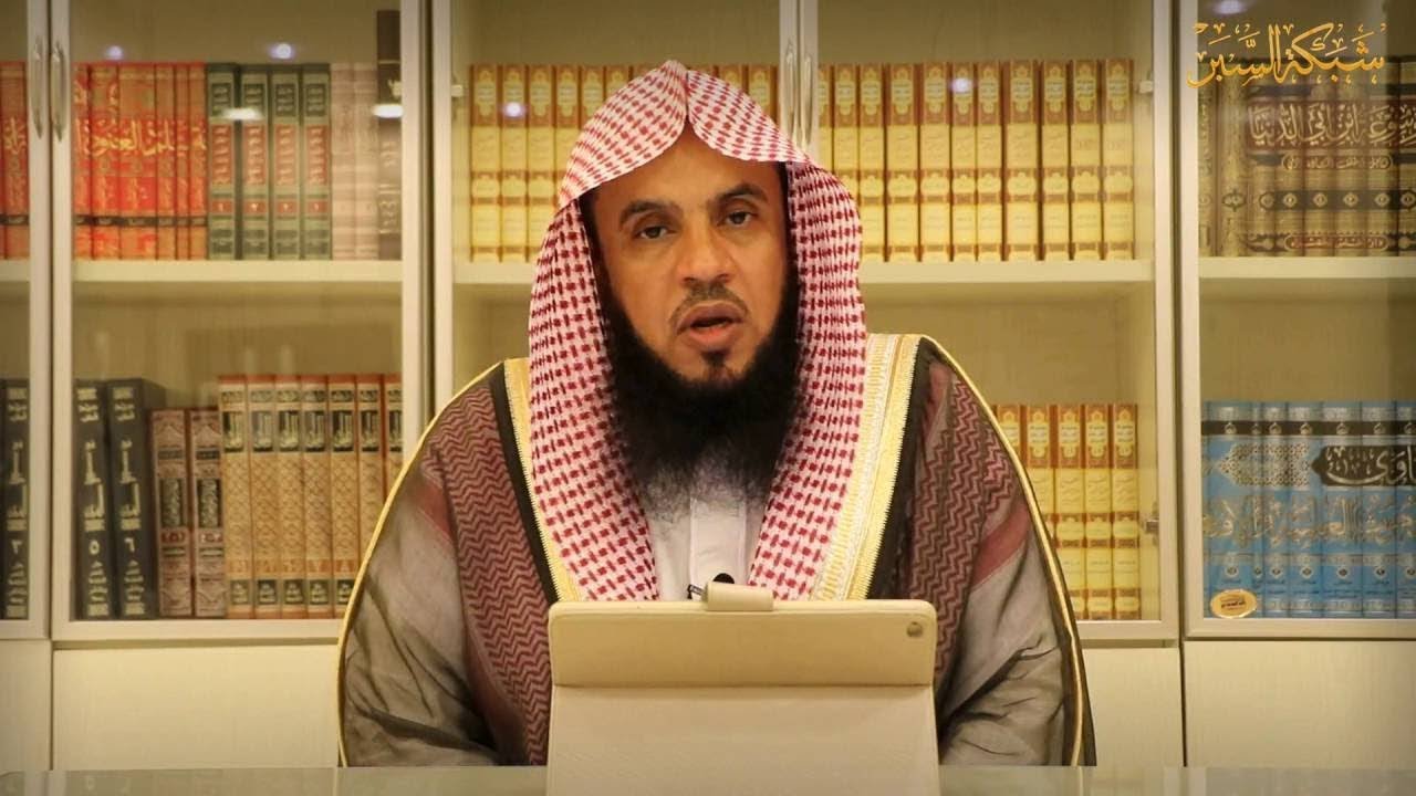 من أحكام و آداب العيد إظهار الفرح والسرور