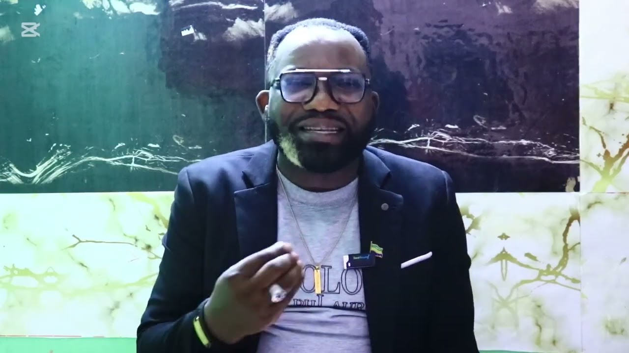 LA CRUCIFIXION DE JÉSUS : SUR LA CROIX OU SUR LE POTEAU ? Dr Christ Gamaliel Segond 