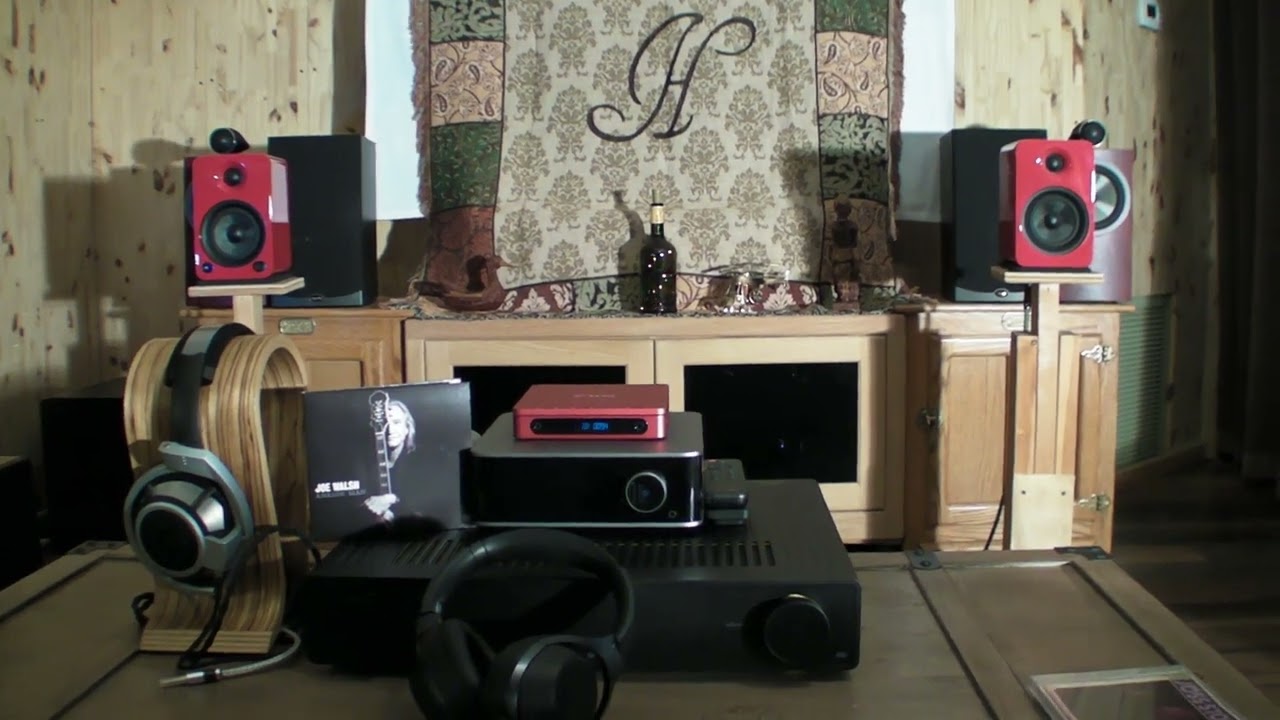 FiiO DM13 CD Player-aptX Bluetooth/4.4 Balanced Out TEST-Kanto YU4 BT Speakers-Joe Walsh GOLD 4U❤️
