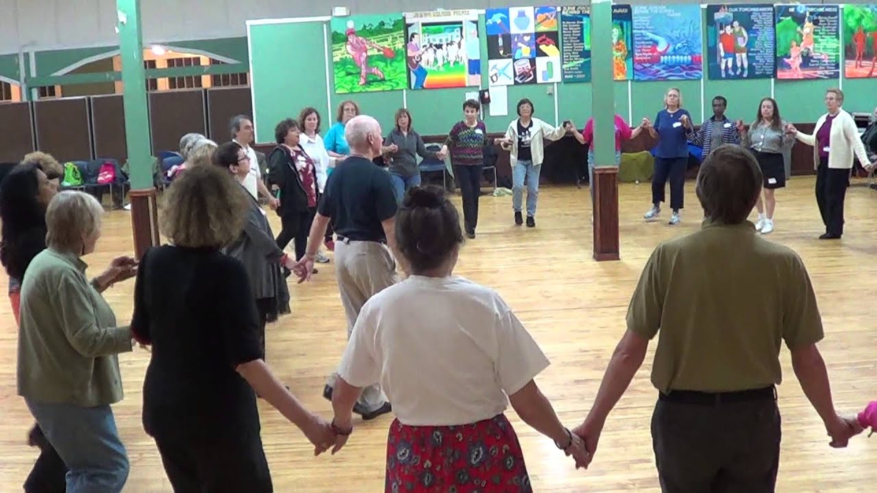 COBANKAT Albanian Circle Dance @ Sasha's 2013 Folk Dance Camp