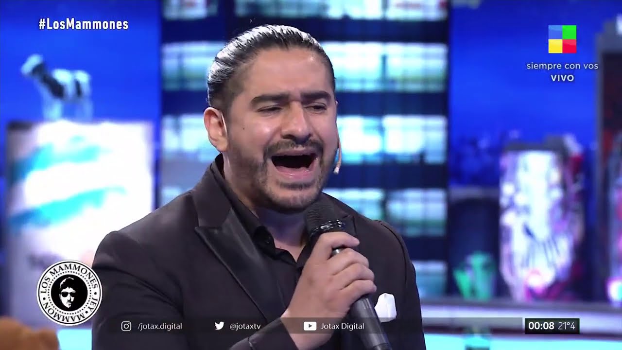 El show de Ariel Puchetta, de R&aacute;faga, en Los Mammones