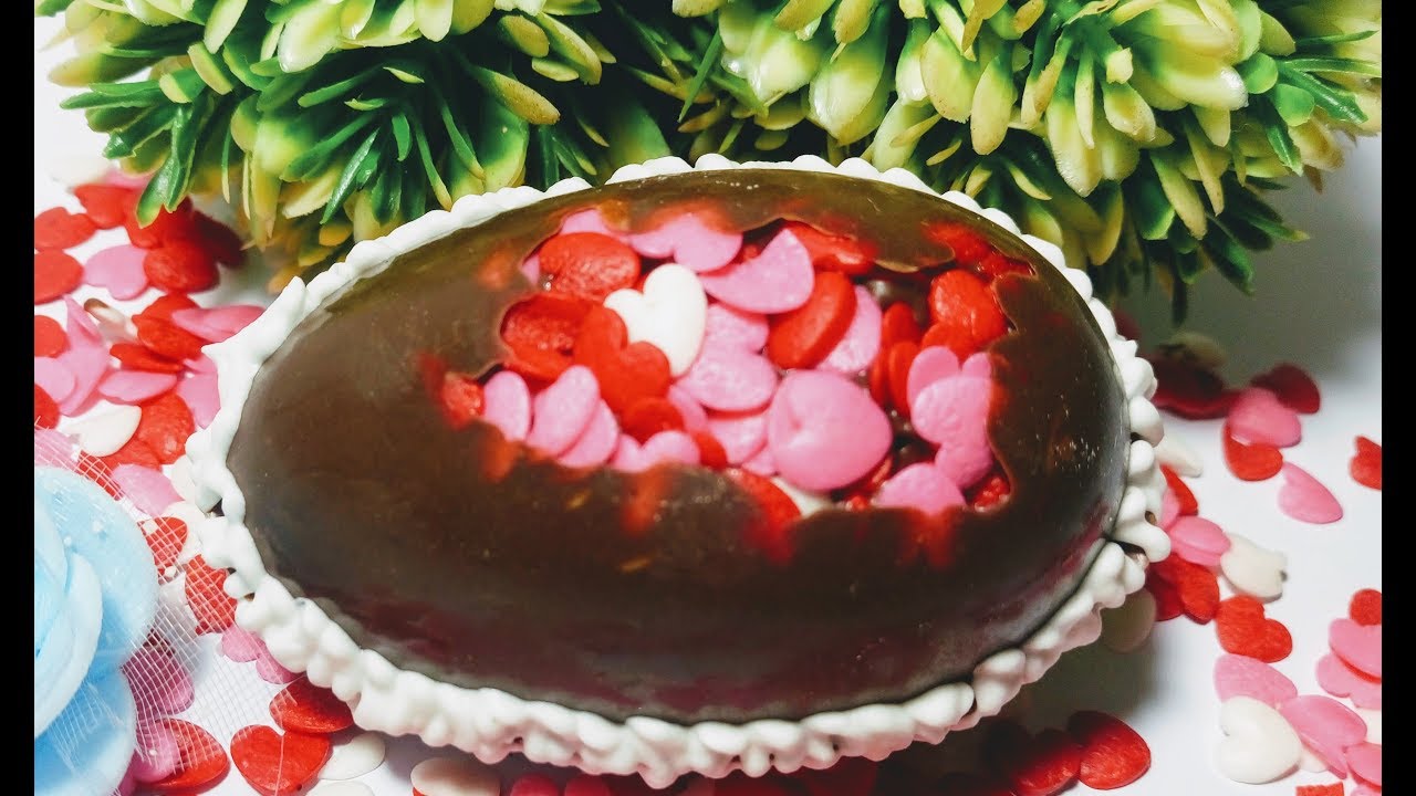 Cerrar huevo de pascua con glase