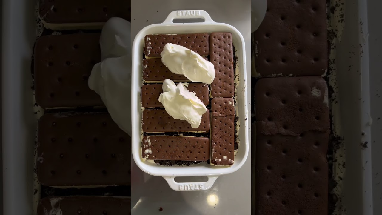ICE CREAM SANDWICH CAKE #nobake #icecream #icecreamcake #summerdessert #icecreamsandwich