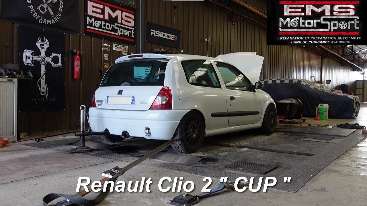C'est enfin son tour pour cette Clio 2 CUP !