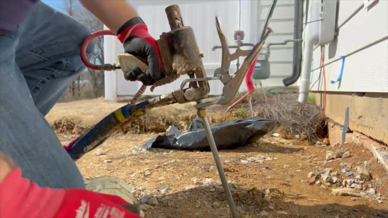Lifting and Stabilizing Footers with Geotechnical Resin Injection