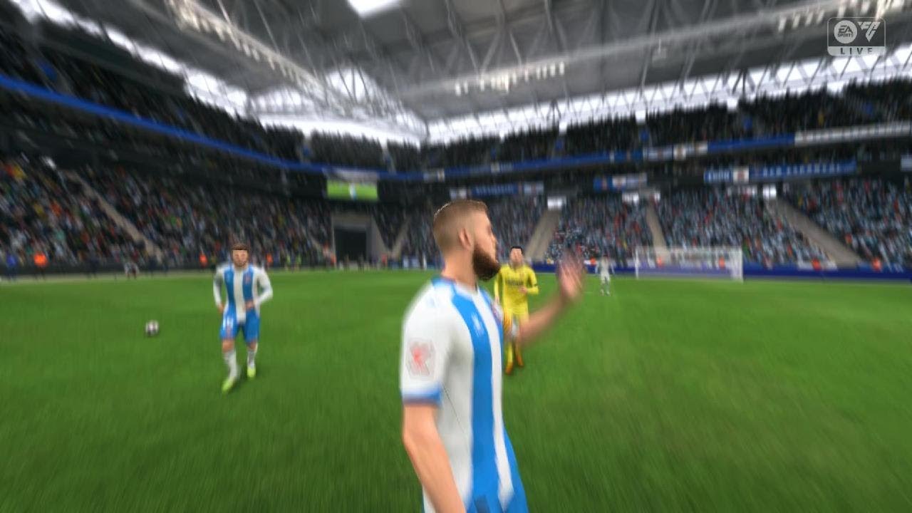 How to score long distance free kicks in EA SPORTS FC24