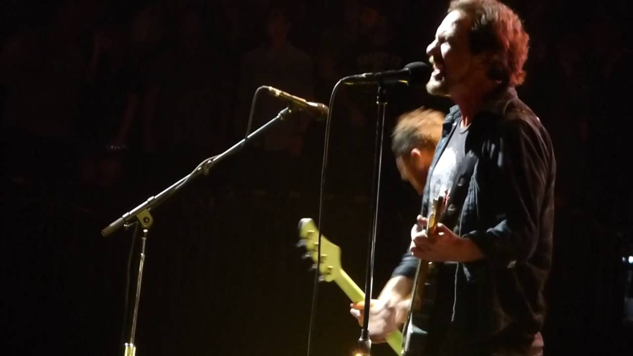 Pearl Jam - Love Boat Captain - Tampa (April 11, 2016)