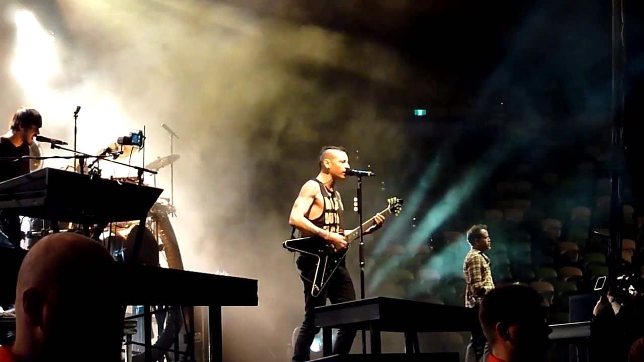 Linkin Park live @ Rod Laver Arena (Day 1) | Melbourne, Australia (Full Show) [12/12/2010]