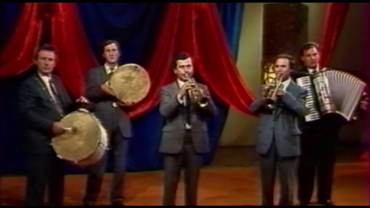 АЛИМ ОСМАНОВ И  АНСАМБЛЬ АРАФАТ / БАКЪЫН ДОСТЛАР / Crimean Tatar TV Show