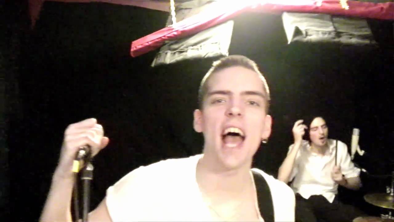 Wild Water-Trist Offisiell Video