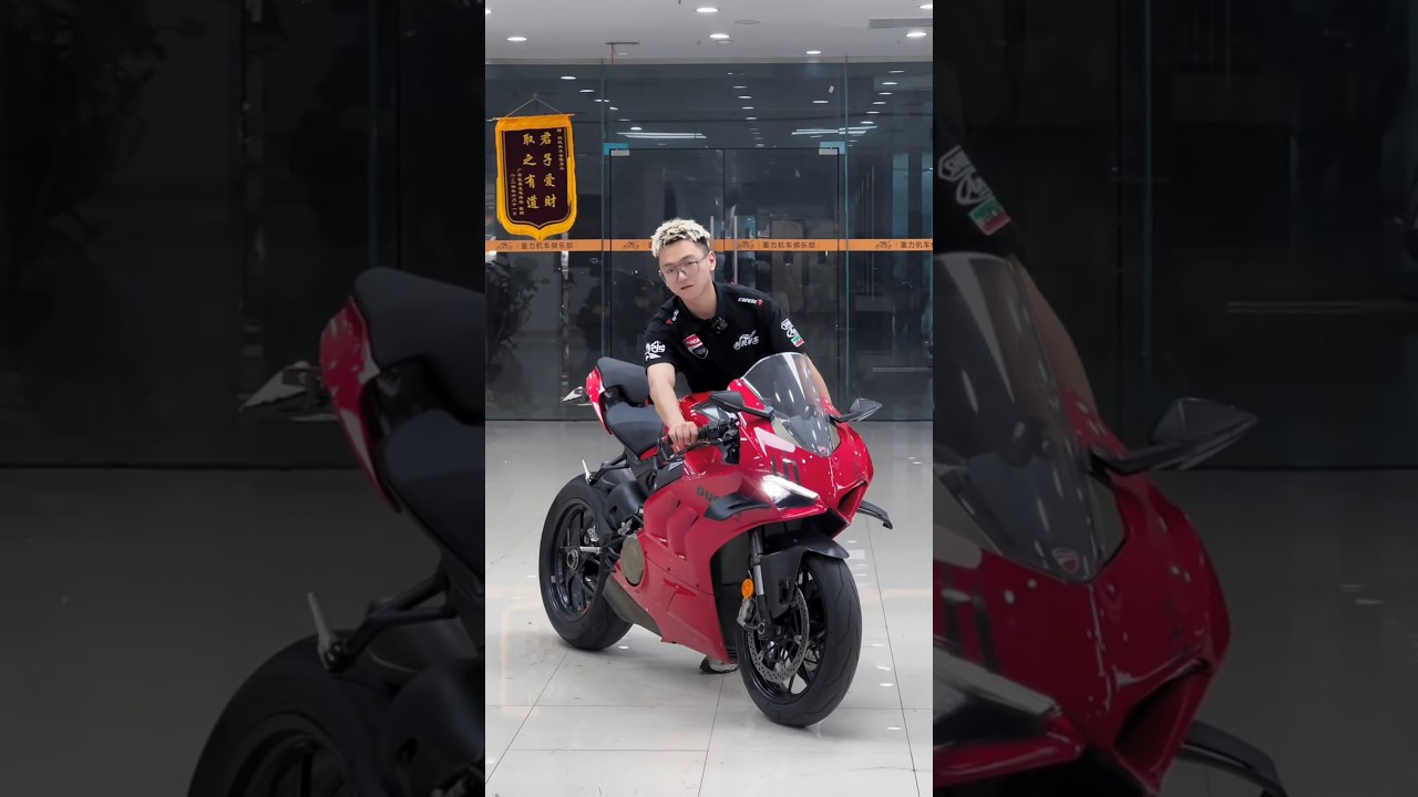 Ducati Panigale V4  Do you like the new look? #DucatiV4 #Ducati #SecondhandMotorcycle