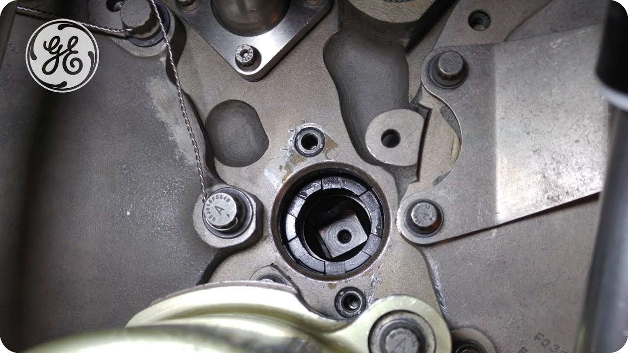 CFM56-5B Hand Cranking Pad - GE Aviation Maintenance Minute