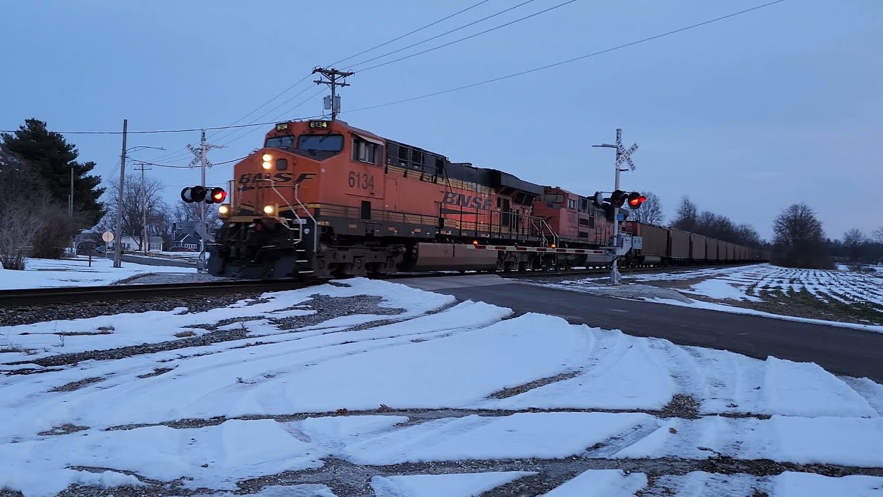 Coal trains from the BNSF Beardstown Subdivision