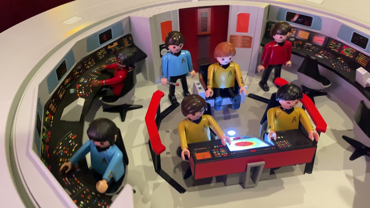 Playmobil’s U.S.S. ENTERPRISE has come home!