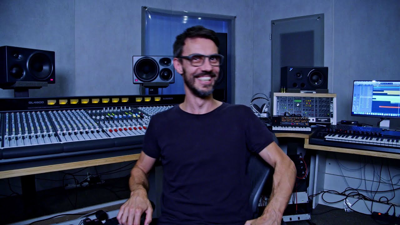 Steve Bug: Never Ending Winding Roads (Making Of / Interview)