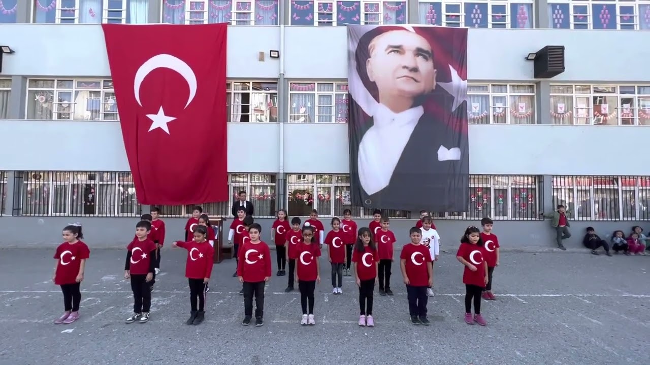 CUMHURİYET GÜNEŞİ 3/C GÖSTERİSİ