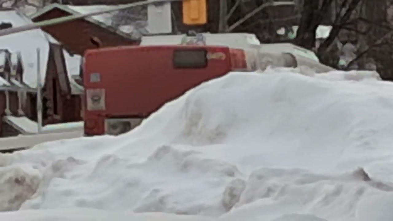 OC Bus #4727 A 2020 Nova Bus LFS 4th Generation Diesel Low Floor Bus (SCRAP!) | 14 ST-LAURENT