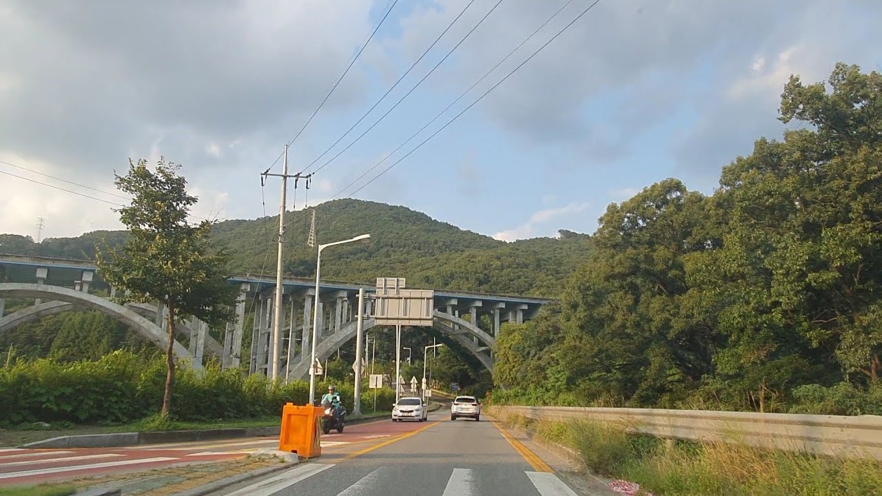 K Pop BTS MV Location - Driving to Birae Park