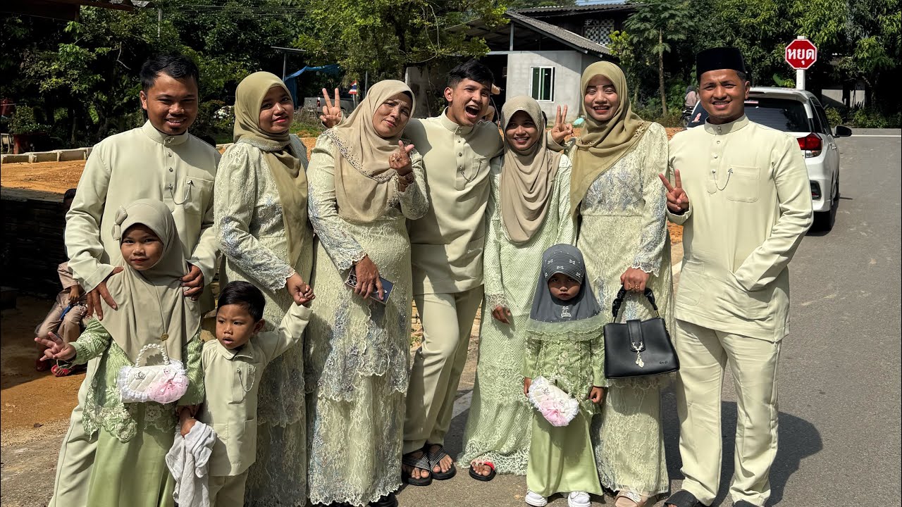 JIRAYUT SOLAT IDUL FITRI DI THAILAND BEDANYA APA YA DENGAN INDONESIA ?