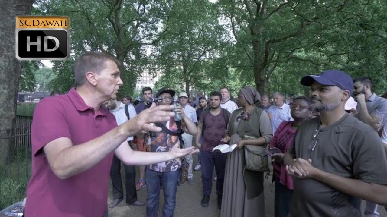 Забавные заявления! Хашим против христиан | Уголок ораторов | Гайд-парк