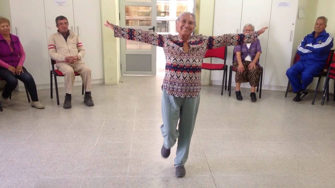 EJERCICIOS PARA PREVENIR CAÍDAS CESFAM JP II KZL LUIS ARANEDA