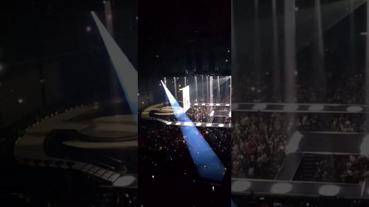 Like a Virgin ( Celebration Tour Madona )