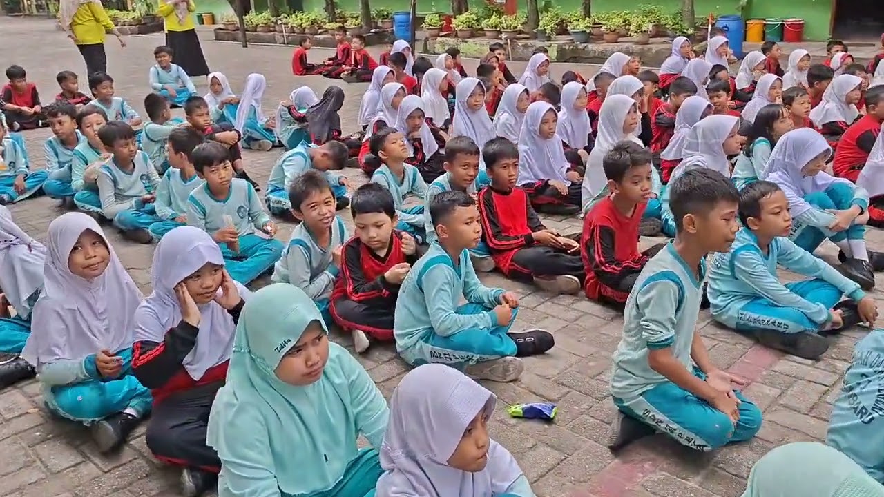 Penampilan Tari Pucuk Pisang kelas 4.B Tp.2025/2026 Ekskul Sore