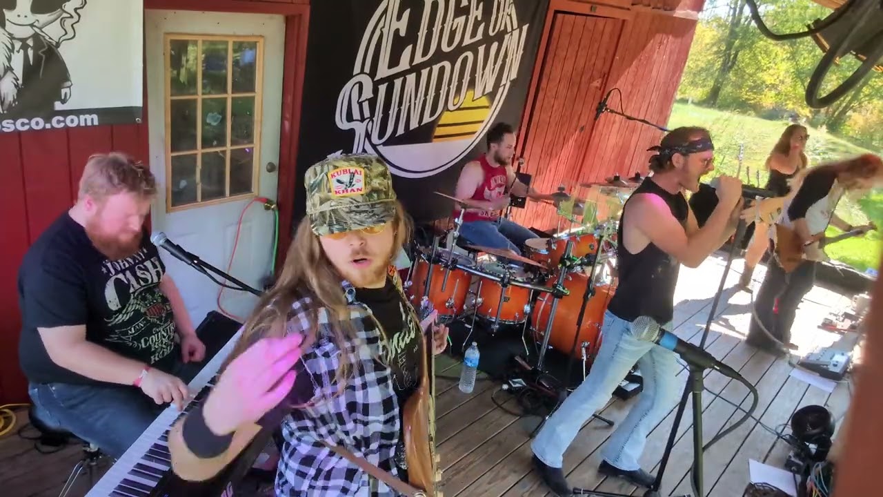 Edge of Sundown ~ Flirtin' with Disaster @Hilltop Inn & Grove 10/4/2025