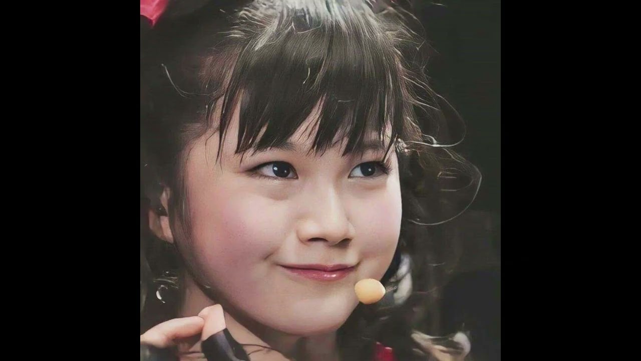BABYMETAL YUI SLIDE SHOW
