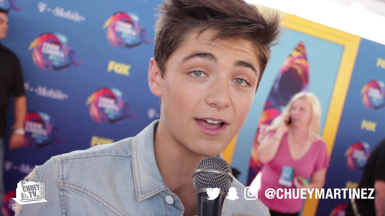 Asher Angel Teen Choice Awards *CHUEYTV*