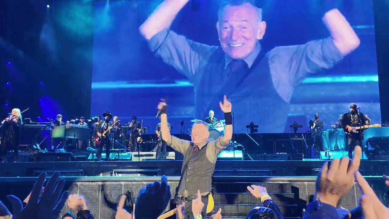 Bruce  Springsteen - Cork - 16 May 2024 -  Thunder Road