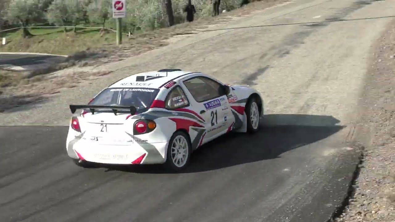 Megane Maxi F2000