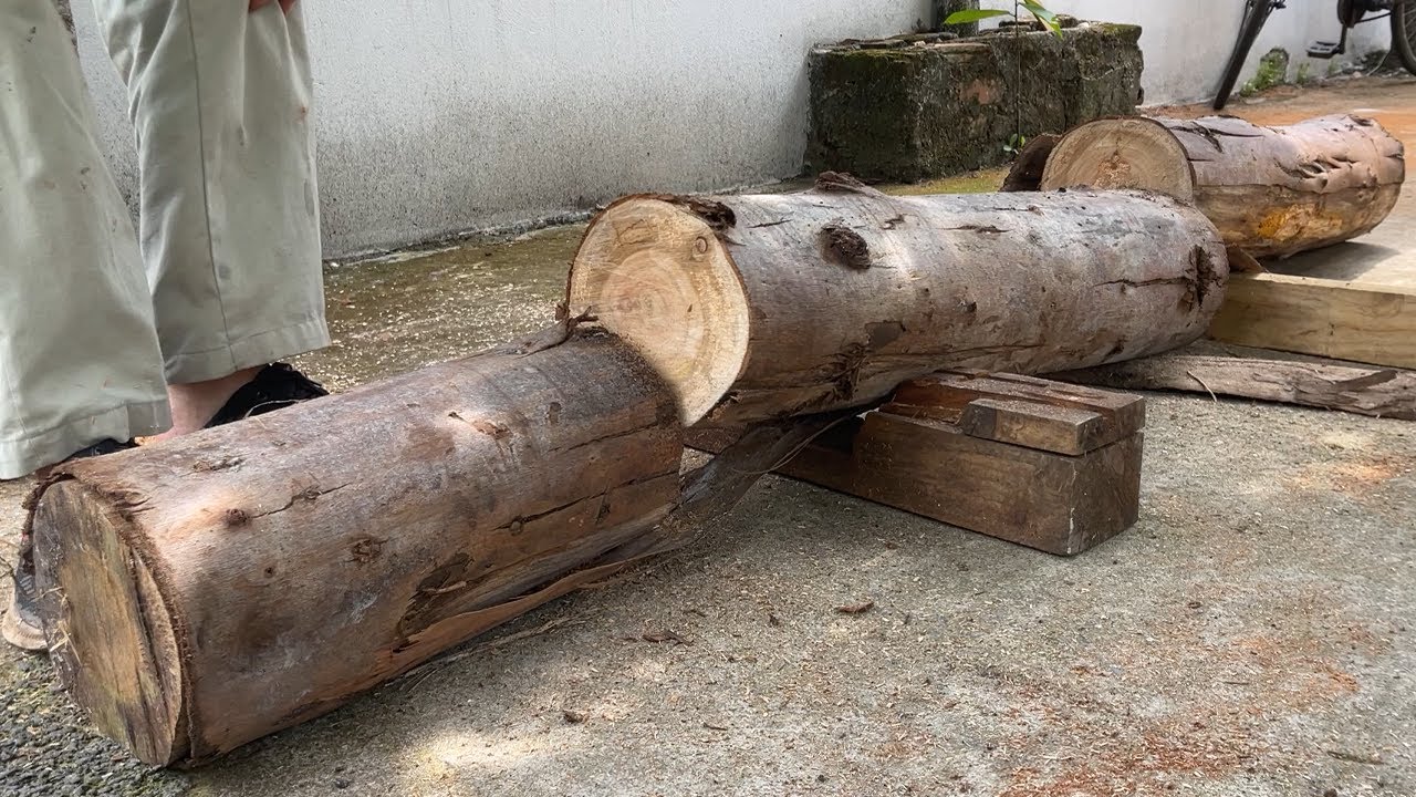 Creative Natural Wood Design Idea / Instructions For Making Unique Pool Table From Round Tree Trunks