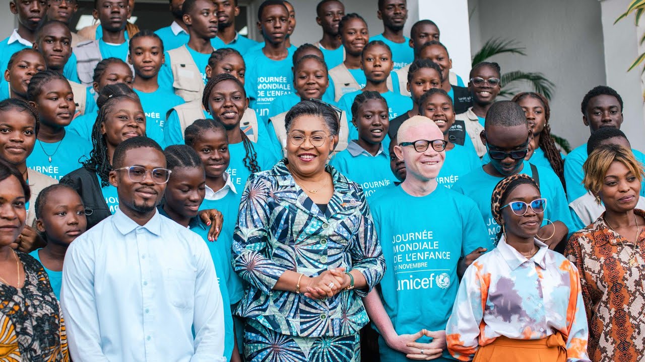 Une journée d’immersion : Des enfants reporters à la Primature aux côtés de SEM Judith Suminwa