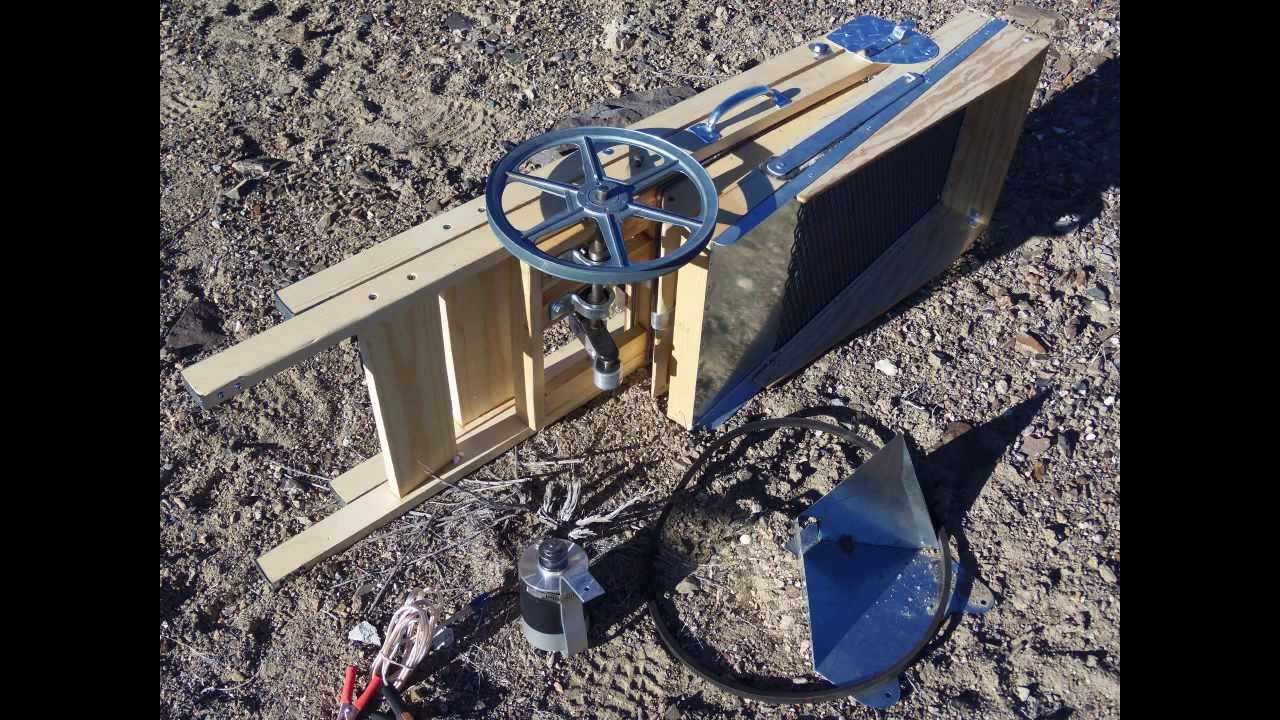 Fritz Clemens Wooden Folding Puffer Drywasher