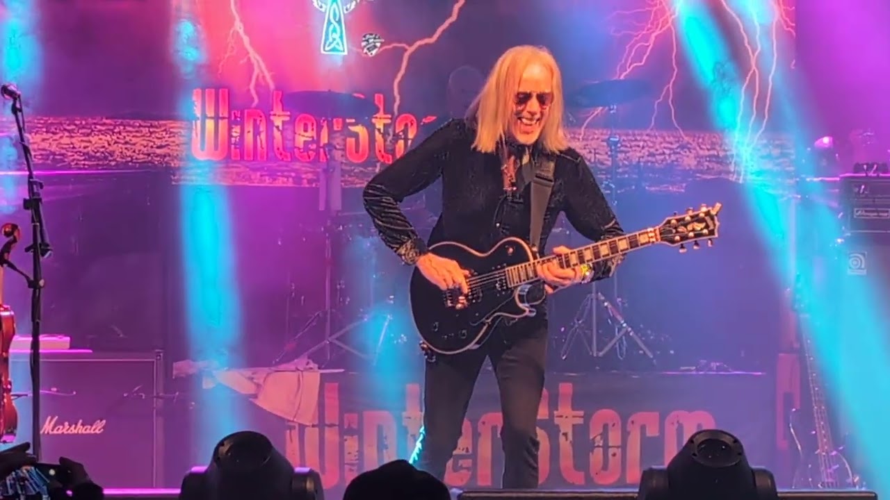 Pat McManus Band - Parisienne Walkways - WinterStorm 2025