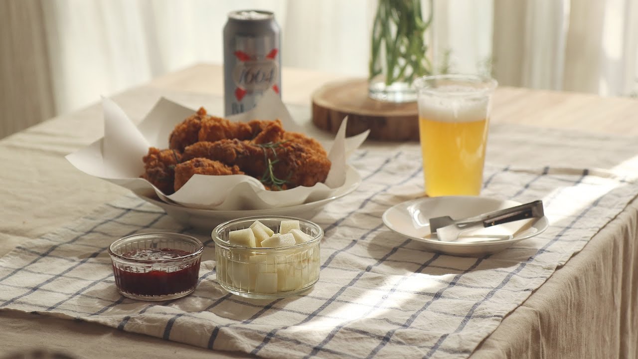 아삭아삭 치킨무 :  Korean Pickled Radish for fried chicken (aka Chicken Mu) | Honeykki 꿀키