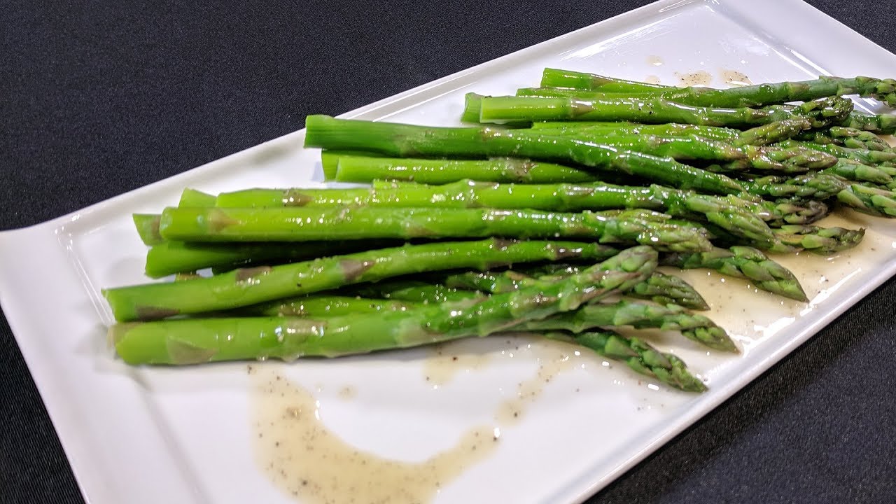 Pan-Steamed Asparagus with Butter Dressing
