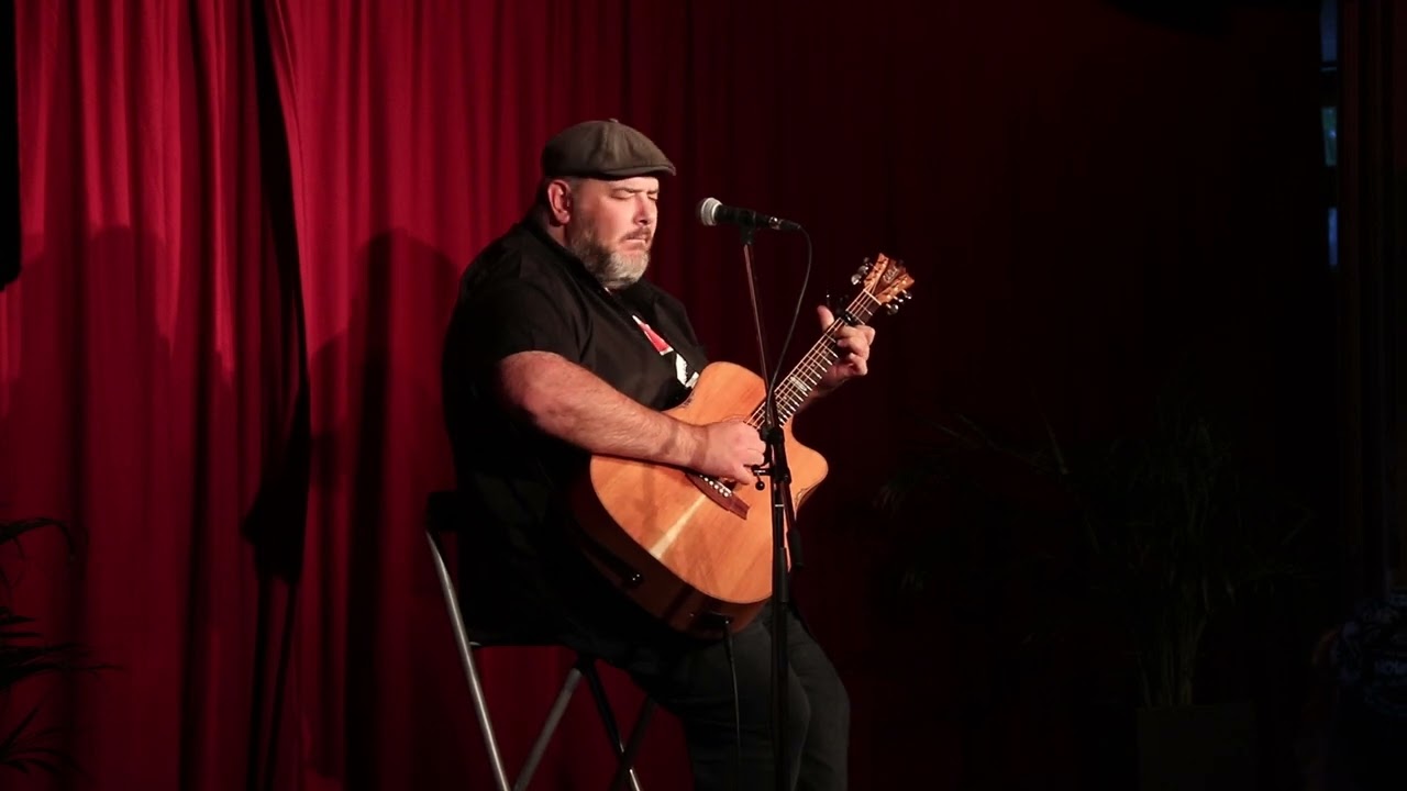 Lloyd Spiegel - This Time Tomorrow (Live)