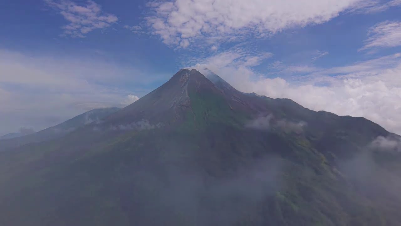 Hidden Mountain Paradise: The Place Tourists Never Go
I Found a Secret Valley Behind the Mountains