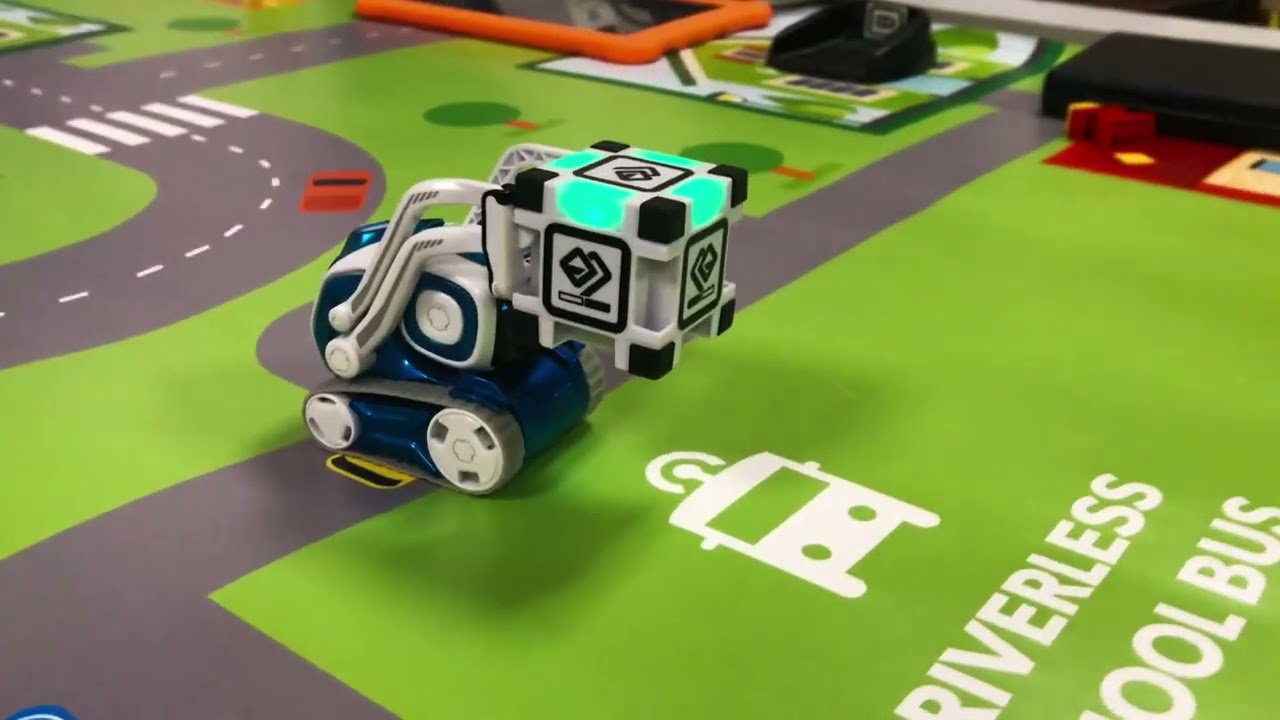 FastLearners Cozmo - Weight Lifter Robot