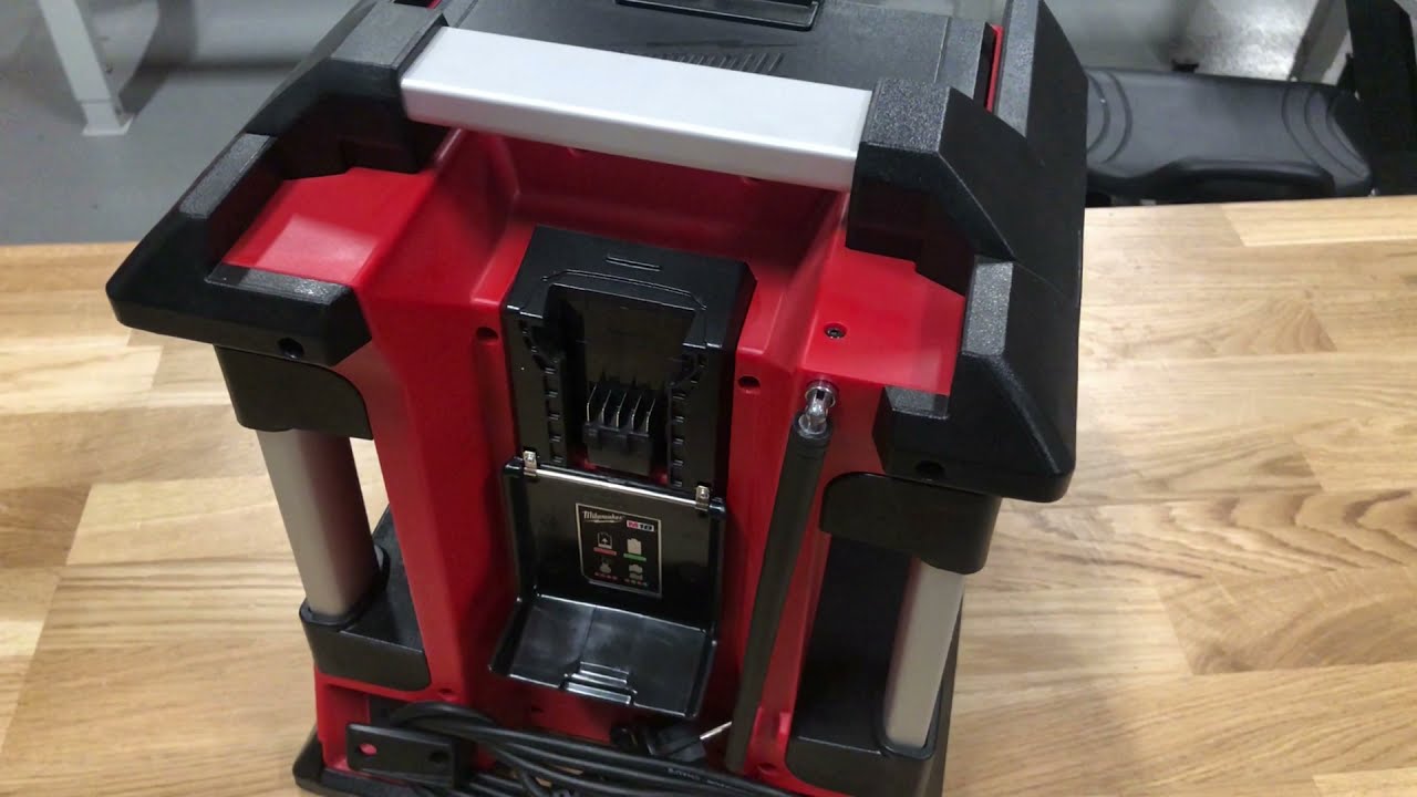 Radio Milwaukee M18 RC