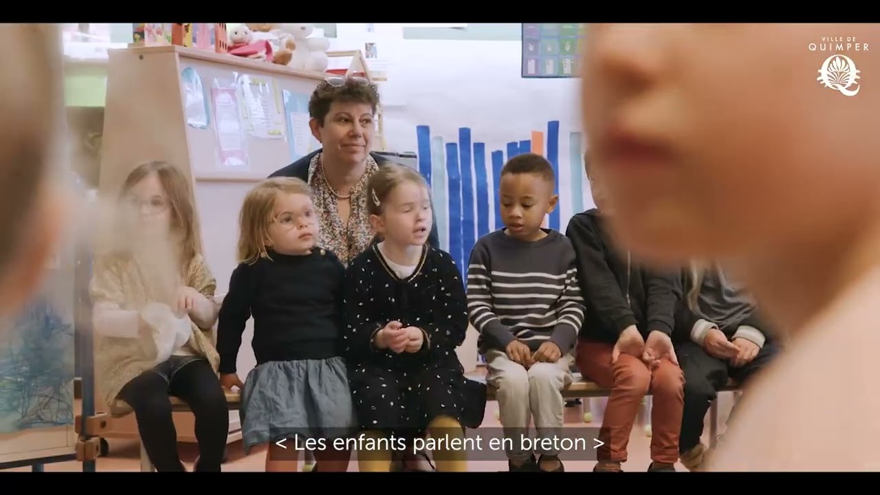 L'école publique, naturellement.
