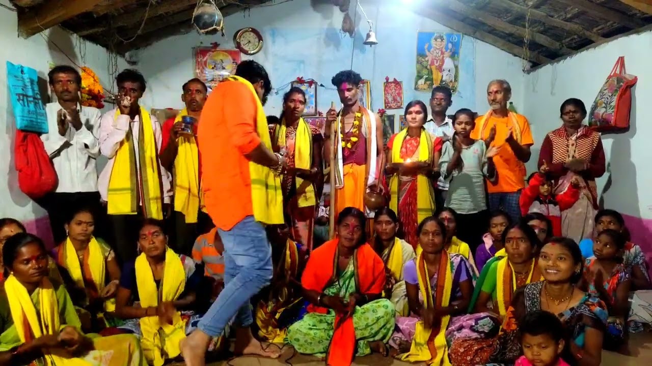 हाता मध्ये घेऊन निघाले  मार्कंडेश्वर
