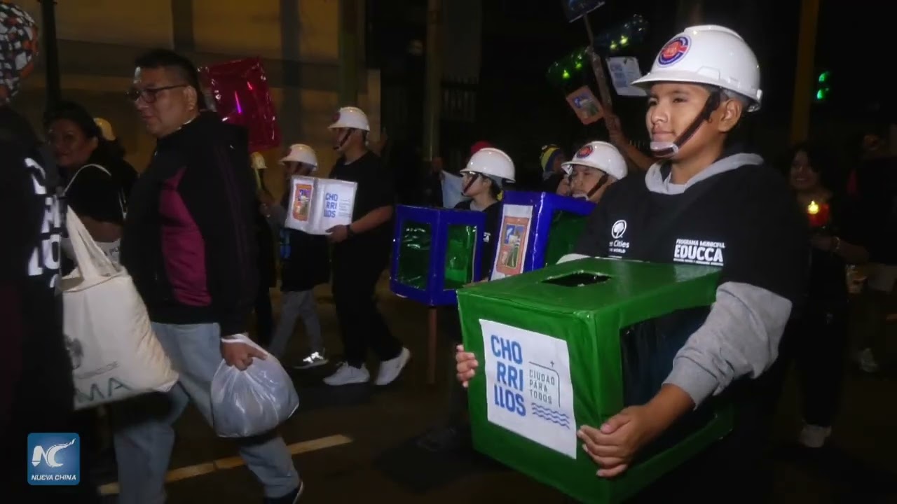Ni&ntilde;os y adolescentes de un distrito lime&ntilde;o se movilizan en favor de la Hora del Planeta